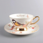 Euroopa stiilis lille- ja linnudisain kohvitass ja alustass Keraamiline Phnom Penhi teetass Kaunid Butterfly kohviku tarvikud 220ml