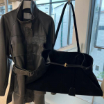 Lihtne seemisnahast &otilde;lakott naistele, mitmek&uuml;lgne nahast kott