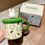 Miffy Miffy K&uuml;&uuml;liku k&otilde;rrega joogitops, t&uuml;drukute k&otilde;rge v&auml;&auml;rtusega keraamiline kruus, s&uuml;nnip&auml;evakingitus s&otilde;brannadele 401-500ml