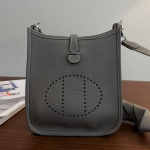 Uus vabaajakott nahast esikiht veisenahast v&auml;ike ruudukujuline kott kott-kott kaasaskantav &otilde;lakott messenger naiste kott 17cm*20cm*6cm gray