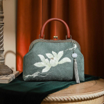 Johnature Retro Lotus tikitud Cheongsami kott Elegant Lady K&auml;ekott Antiikstiilis Siid Tutt Keti &Otilde;lakotid roheline