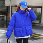 Paksendatud lahtine talvemantel naistele puuvillase ja fliisriietega S