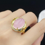 BELLA BOX tuvimunaga kaetud 18K kulla imitatsiooniga Furong Jade Roosa Jade Open Ring Naiste moev&otilde;rgustik Punane Live Ring Ehted Adjustable Opening kuld