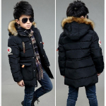 Poiste lastemantlid Laste sulejope Talvine soe karusnahast krae kapuutsiga mantel Paks polsterdatud puuvillased riided 140CM must