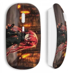 Juhtmeta hiir punaste juustega animet&uuml;drukute metsas