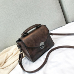 &Uuml;lemise k&auml;epidemega nahast &otilde;lakott V&auml;ikesed Crossbody k&auml;ekotid 18.5*16*10cm must