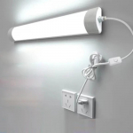 LED-pika ribaga seinavalgusti majapidamises kasutatava &uuml;hiselamu seinavalgustid Energias&auml;&auml;stlikud silmade kaitse LED-lambid Otse&uuml;hendusega luminofoorlamp Warm White (2700-3500K)&90 CM valge