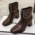 2024. aasta uued naiste punk-platvormiga l&uuml;hikesed kingad, keskmise kontsaga kingad Chelsea saapad, disainitud t&otilde;mblukk, soojad pehmed poolsaapad, mootorratta Botas 35