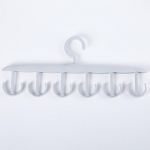 1 tk rinnahoidja riidehoidja kapi jaoks, 360 kraadi p&ouml;&ouml;ratavad multifunktsionaalsed nagid koos konksuga Camisole m&uuml;tsirihma koti jaoks, ruumi s&auml;&auml;stev vesti hoiustamisriiul