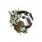 Lihav&otilde;ttep&uuml;hade &uuml;mmargune ristiga p&auml;rg, kodu v&auml;lisukse sisekujundusega maal&auml;hedane kotiriie