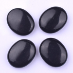 Naturaalne kristall-uimakivi 20 mm ovaalne massaažikivi &ndash; kuue tk komplekt