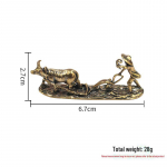 Messingist talunik ja lehmatee lemmikloom: Loominguline kontorisisustus, mis s&uuml;mboliseerib hoolsust ja meisterlikkust &ndash; ideaalne kingitus.