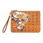 MCM Visetos Graffiti Elements Monogrammitr&uuml;kiga PVC K&auml;eshoitav Sidur Naiste sidur Pruun Konjak MXZAAVI21CO001 Basic Set (Bag+Dust Bag)