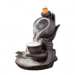 Kasulik aroomiteraapia suitsutusmasin Kuumakindel keskkonnas&otilde;bralik dekoratiiv must