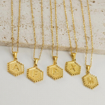 AZ Letter Ripats Kaelakeed Naistele Roostevabast Terasest Kuusnurkne Initial Letter Keti Ripats Kaelakee S&uuml;nnip&auml;eva ehted Kingitus A