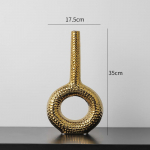 Loomingulised kerged luksuslikud geomeetrilised keraamilised kaunistused Abstraktsed elutoa sissep&auml;&auml;s TV-kapp Kontorikunst Kodu Pehmed kaunistused