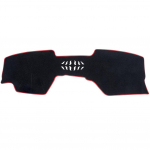 Libisemisvastane armatuurlaua matt sobib Mazda 3 2019-2022 vasakpoolse rooliga mudelitele Vildist armatuurlaua kate Punane &auml;&auml;r