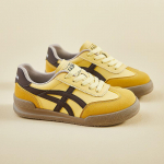 2025 kevadised v&auml;ikesed valged kingad uus Korea versioon ins nais&uuml;li&otilde;pilased platvorm k&otilde;rgendav spordi lauajalan&otilde;ud vabaaja t&auml;navastiil 40 kollane