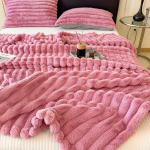 Luksuslik paksustatud kunstk&uuml;&uuml;likukarvast flanelltekk - Soe piimavildist kate uinakuteks ja kingitusteks 150x200cm - Single Blanket