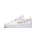 Naiste Nike Wmns Air Force 1 07 ESS Metallik Kuld AO2132-102 EU 38 metallist kuldset v&auml;rvi/valge