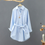 Moekas ja vabaaja pikkade varrukatega valge s&auml;rk naistele, kellel on avar, disain ja mitmek&uuml;lgsus L sinine