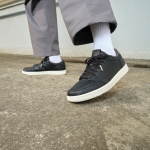 Air Jordan 1 Retro Low Swooshless 'Black' 2025 42