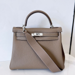Ehtne Nahast Naiste Kott Villase Voodriga Uus Stiil Togo Pealmine Kiht Veisenahk K&otilde;rge Klassi Tunne Lai &Otilde;larihm &Uuml;he&otilde;lgne K&auml;ekott 28x23x12cm khaki