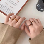 6 tk/komplekt S&otilde;rmuste komplekt naistele T&uuml;drukutele Vintage Lihtne akr&uuml;&uuml;l-kullav&auml;rvi helmestega elastsed s&otilde;rmused Moeaksessuaarid S&otilde;rmused Ehted Kingitus