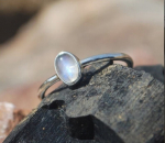 Kuukivist v&auml;&auml;riskivist s&otilde;rmus, 925 Sterling h&otilde;be, Promise s&otilde;rmus, igap&auml;evariiete s&otilde;rmus, Cabochoni s&otilde;rmus, kingitus talle, ovaalne s&otilde;rmus 4.5