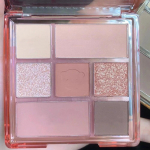 Lauv&auml;rvialus Madala k&uuml;llastusega palett T&auml;ismatt Korea silmameigipigment lauv&auml;rvialus p&uuml;siv silmameigipalett