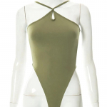 Euroopa ja Ameerika seksikad v&uuml;rtsikad varrukateta &uuml;hev&auml;rvilised saledad t&uuml;drukud, seljas kaelarippuv kombinesoon S must