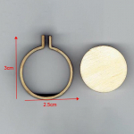 Isetegija &uuml;mmargune mini puidust ristpistes tikkimisr&otilde;ngas r&otilde;ngasraam masin fikseeritud 3*2.5cm