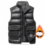 Meeste retro k&otilde;rge kraega keskmiselt roheline soe vest talvine lai paksenenud vest suur tasku nahast vest M
