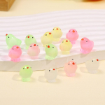 Helendav armas kutsikas Bichon Frise v&auml;ikesed kaunistused auto keskkonsooli valgustus kaunistus universaalsed autod interj&ouml;&ouml;ri tarvikud