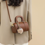Uus s&uuml;gis-talvine ehtsast nahast crossbody kott-padi naistele, mini &uuml;he&otilde;la Boston kott