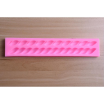 2 Keerdn&ouml;&ouml;r k&ouml;is k&ouml;is k&uuml;&uuml;nal fondant silikoonvorm ise &scaron;okolaadikoogi kaunistus savi krohvvorm 2 roosa