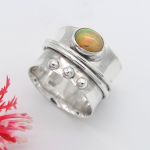 Etioopia opaaliga v&auml;&auml;riskivide vurr-s&otilde;rmus 925 h&otilde;bedast k&auml;sit&ouml;&ouml;ehted j&otilde;uludeks 6.5 h&otilde;be