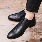 Brogue pidulikud kingad Meeste Kleit Nahast kingad Mood Meeste Lamedad Kingad Ehtsad Retro terava ninaga kingad Oxford meeste jalatsid Zapatos 38