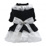 Lemmiklooma t&uuml;llkleit pehme &otilde;mblusega v&otilde;lts mugav pits Lemmiklooma kassi p&auml;rlitega kujundusega koerte seelik XS must