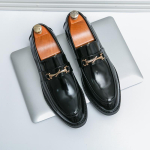 Uued Luksuslikud Slip-on Kingad Meestele Ehtne Nahk Itaalia Loaferid Meestele Must Pruun Br&auml;nd Formaalne Oxford Meeste Vabaajajalatsid 38 pruun
