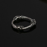 Euroopa ja Ameerika titaanterasest kaelakee ei tuhmu meeste hundipea kraani &uuml;hendus roostevabast terasest ripats retro s&otilde;rmuse ehted