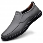 Meeste uued naturaalsest nahast vabaajajalatsid Luksusbr&auml;ndi Loaferid Mugavad Mitmek&uuml;lgsed Mokassiinid Hingavad Slip-on Mustad S&otilde;idujalatsid 37