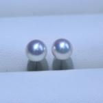 Magevee akoya aurora p&auml;rliga k&otilde;rvar&otilde;ngad-studid kerge luksus ni&scaron;&scaron; lihtsad k&uuml;&uuml;ned v&auml;ike lambipirn peeglitulega k&otilde;rvar&otilde;ngad 4-5mm valge