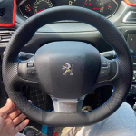 Peugeot 308 307 2016-2019 jaoks K&auml;sit&ouml;&ouml;na &otilde;mmeldud Musta &otilde;mblusega Auto rooliratta kate DIY libisemiskindel nahast auto sisekujundus