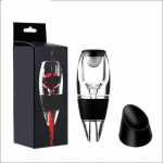 Veini aeraatori valaja veini vaakumkorgiga Klassikaline hajuti tila veinipudeli kiirveini aeraatorite jaoks