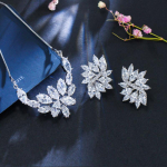 WWJ Marquise l&otilde;ikelillega kuubiktsirkooniumoksiid kaelakee ja k&otilde;rvar&otilde;ngad ehtekomplektid valge kulla v&auml;rv