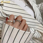 2 tk/komplekt Elegantne naeratusega v&auml;ljal&otilde;igatud s&otilde;rmus naistele Korea h&otilde;bedased s&otilde;rmused Aksessuaarid Ehted Style 1