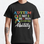 Pluss-suuruses S-3XL. Autism ei ole puue, see on teistsugune v&otilde;ime. Tr&uuml;kitud T-s&auml;rk, meeste topid, moer&otilde;ivad, s&auml;rgid. S must