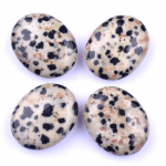 Naturaalne kristall-uimakivi 20 mm ovaalne massaažikivi &ndash; kuue tk komplekt