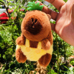 Kawaii kapibara liputav saba pl&uuml;&uuml;sm&auml;nguasi multikas T&auml;idisega looma v&otilde;tmehoidja Armas kott ripats auto v&otilde;tmehoidja s&uuml;nnip&auml;evakingituseks